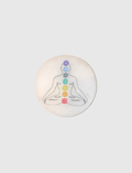 Plato de Selenita con Persona y Siete Chakras